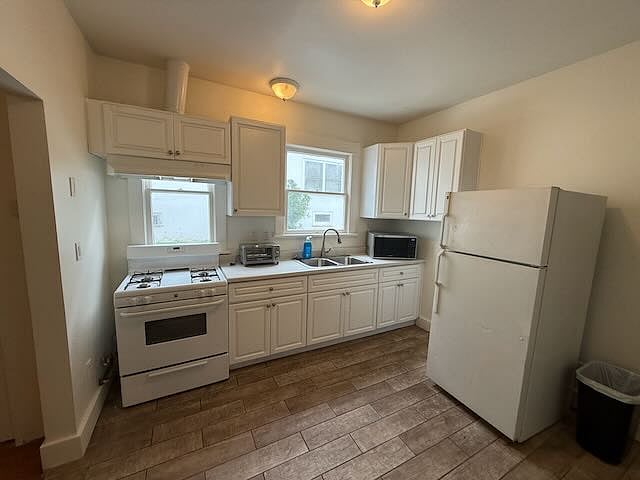 Furnished Finder property 845803_1 photo 12