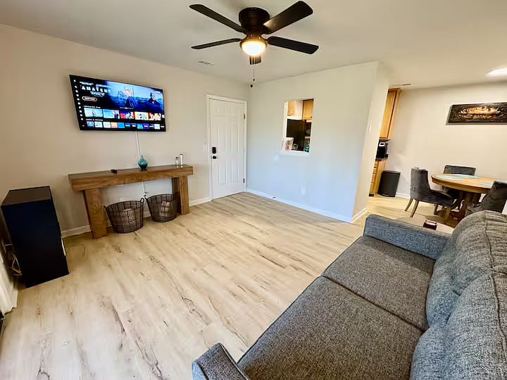 Furnished Finder property 845824_1 photo 5