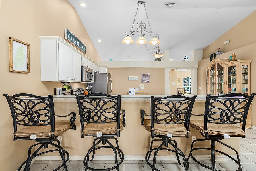 Breakfast bar