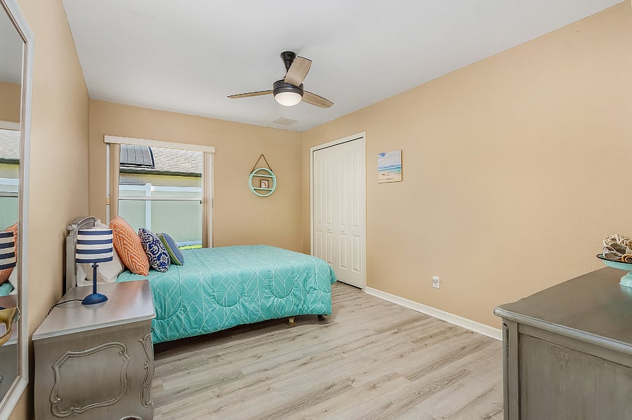 Bedroom 2 with queen bed