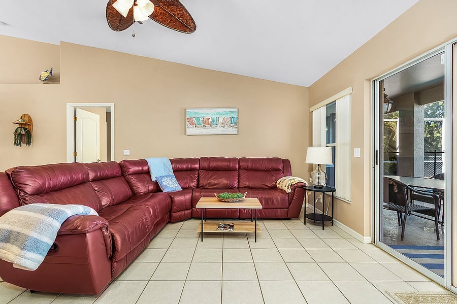 Furnished Finder property 845832_1 photo 32