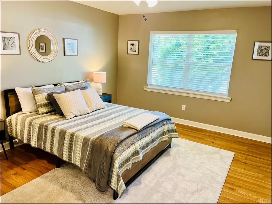 Queen Bed