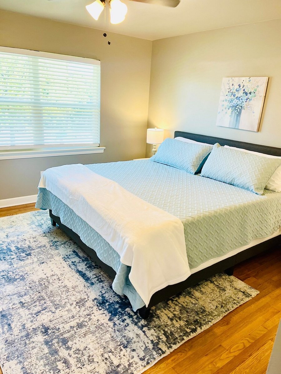 King Bed