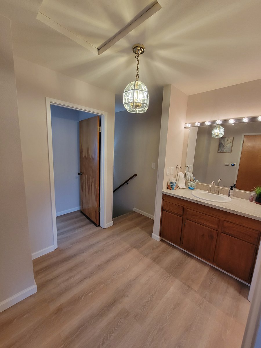 Landing at top of stairs, looking out from 2nd bedroom