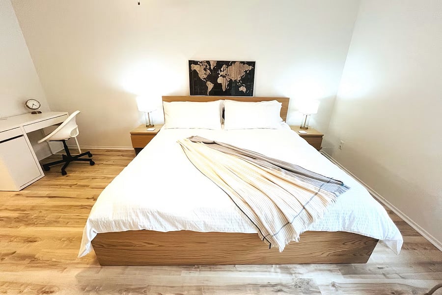 King bed