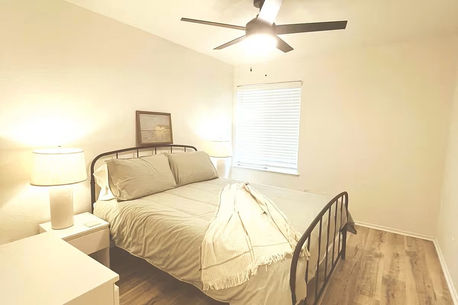 Queen bed