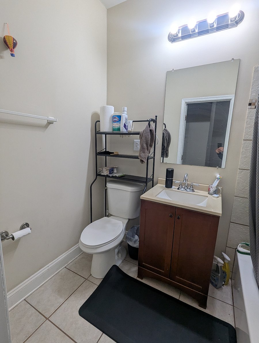 Your shared full bath