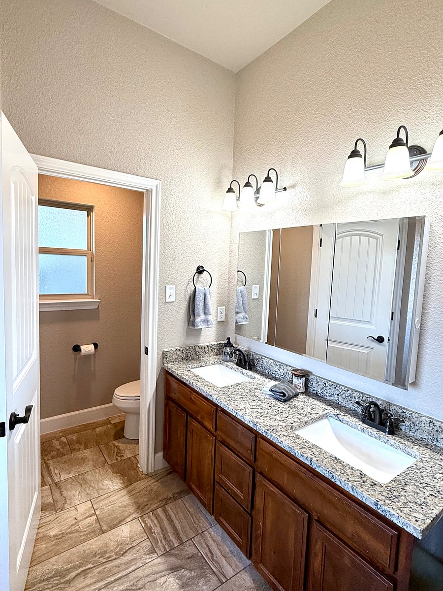 Furnished Finder property 845980_1 photo 8