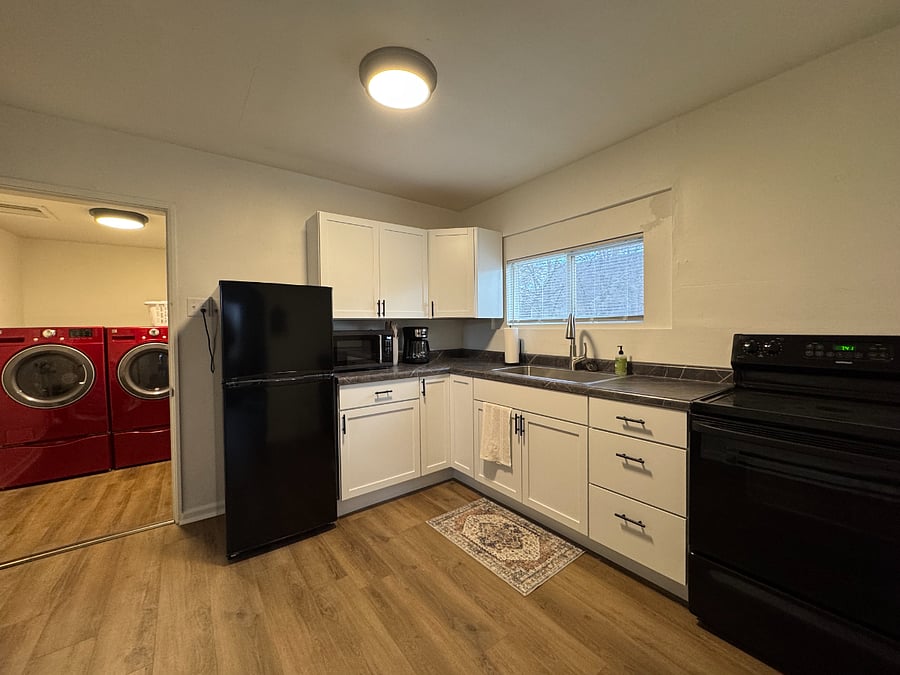Furnished Finder property 846001_1 photo 4