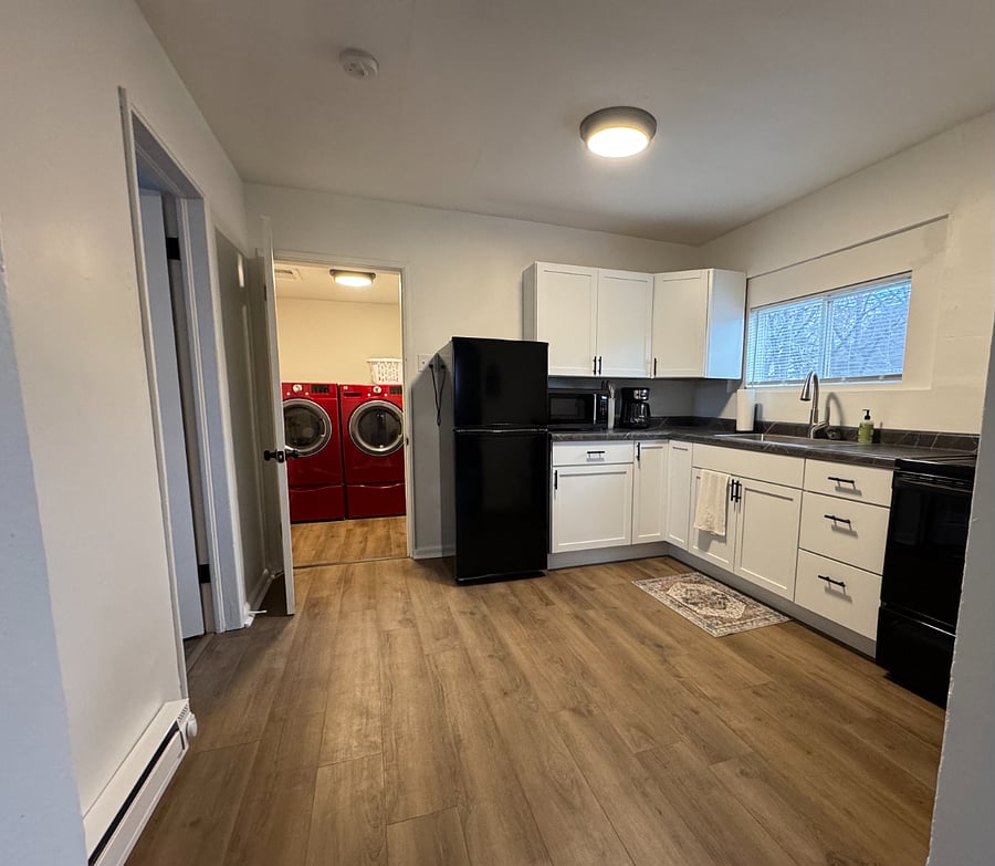 Furnished Finder property 846001_1 photo 5