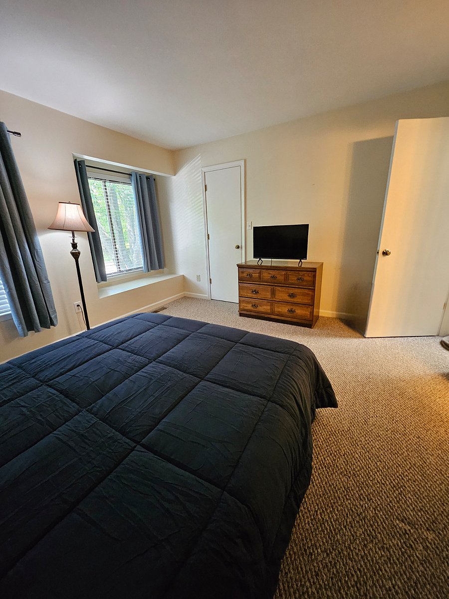 Furnished Finder property 846030_1 photo 3