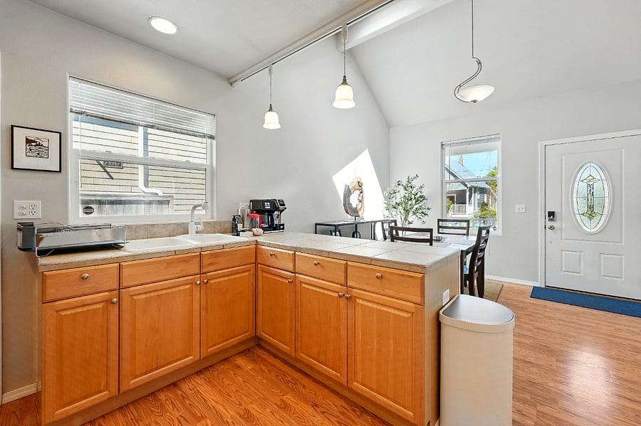 Furnished Finder property 846034_1 photo 6