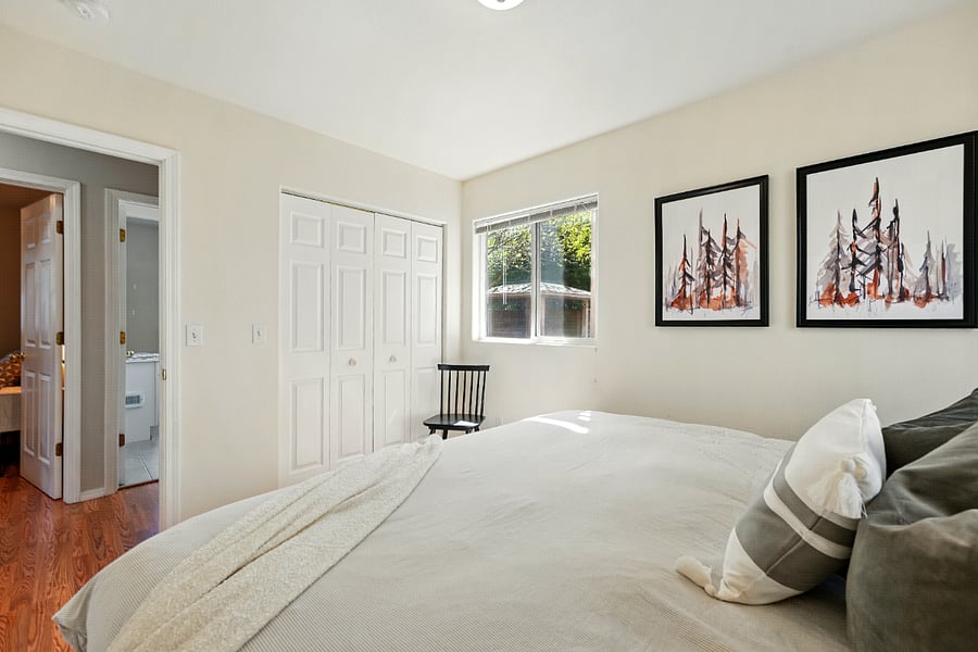 Furnished Finder property 846034_1 photo 13