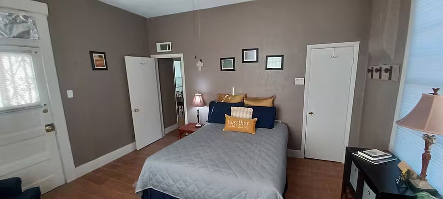 Furnished Finder property 846059_1 photo 16