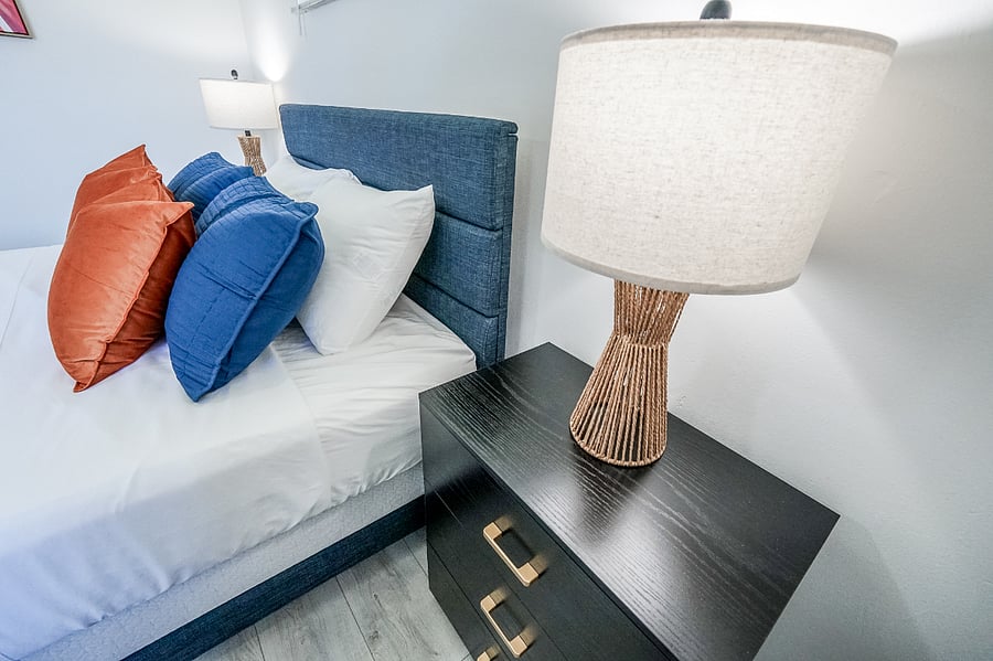 Queen bed