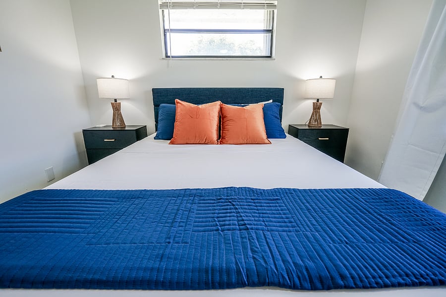 Queen bed