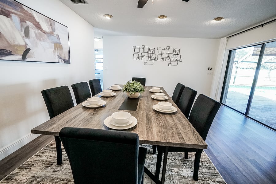 Dining area with seats for 8