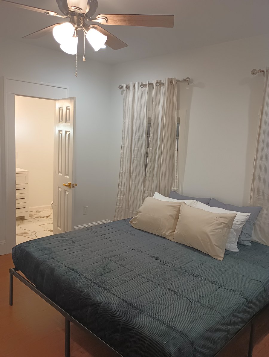 Furnished Finder property 846282_1 photo 16