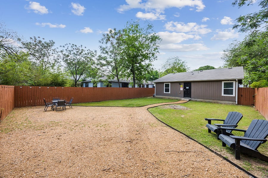 Furnished Finder property 846285_1 photo 16