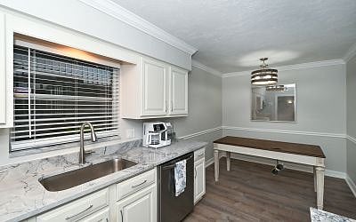 Furnished Finder property 846324_1 photo 4