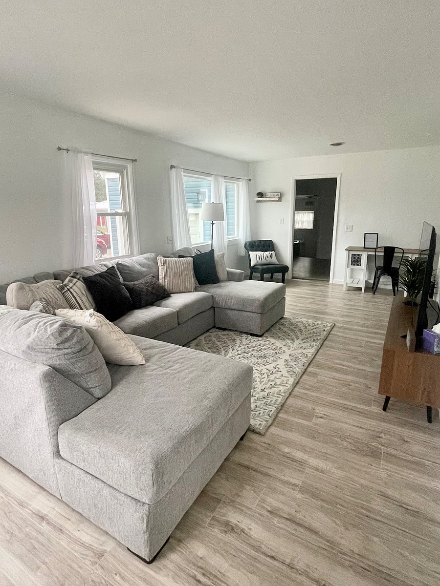 Furnished Finder property 846341_1 photo 1