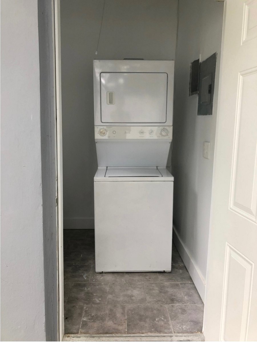 Furnished Finder property 846356_1 photo 11