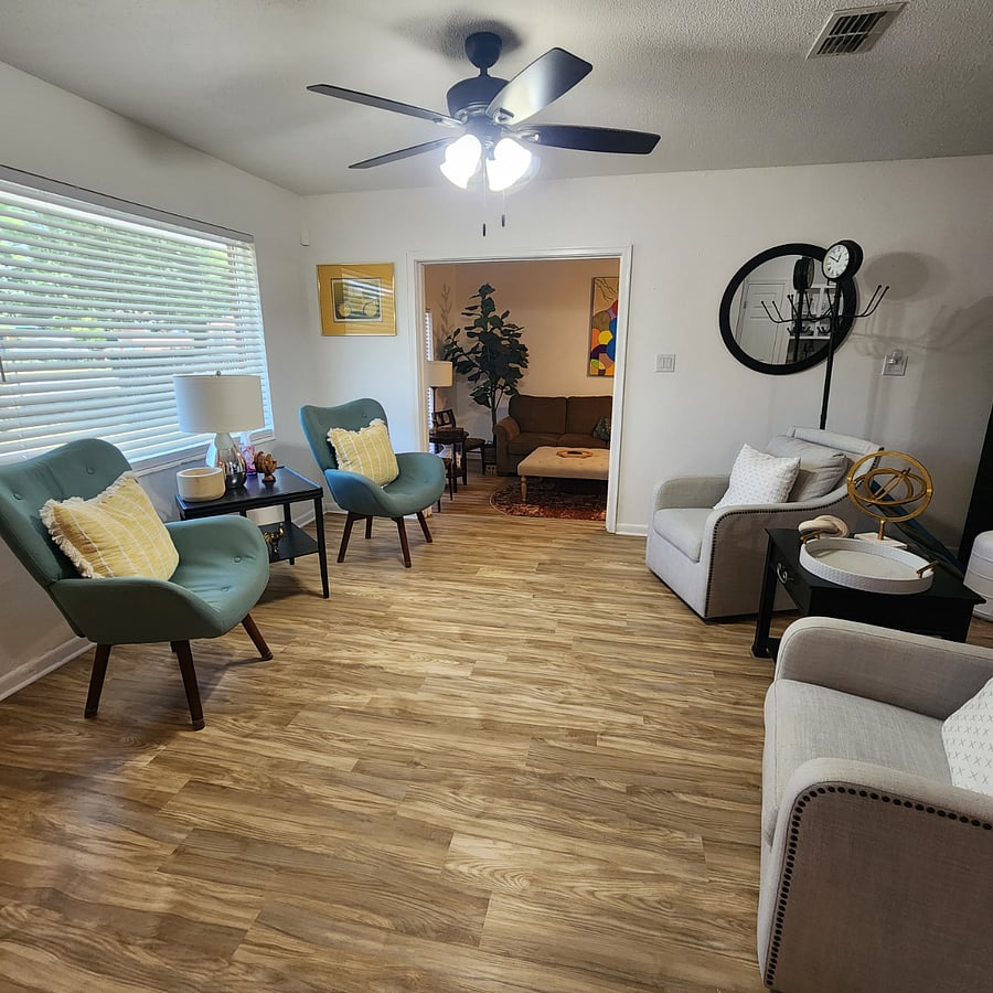 Furnished Finder property 846370_1 photo 4