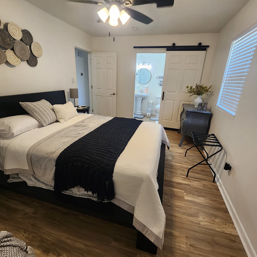 Furnished Finder property 846370_1 photo 23