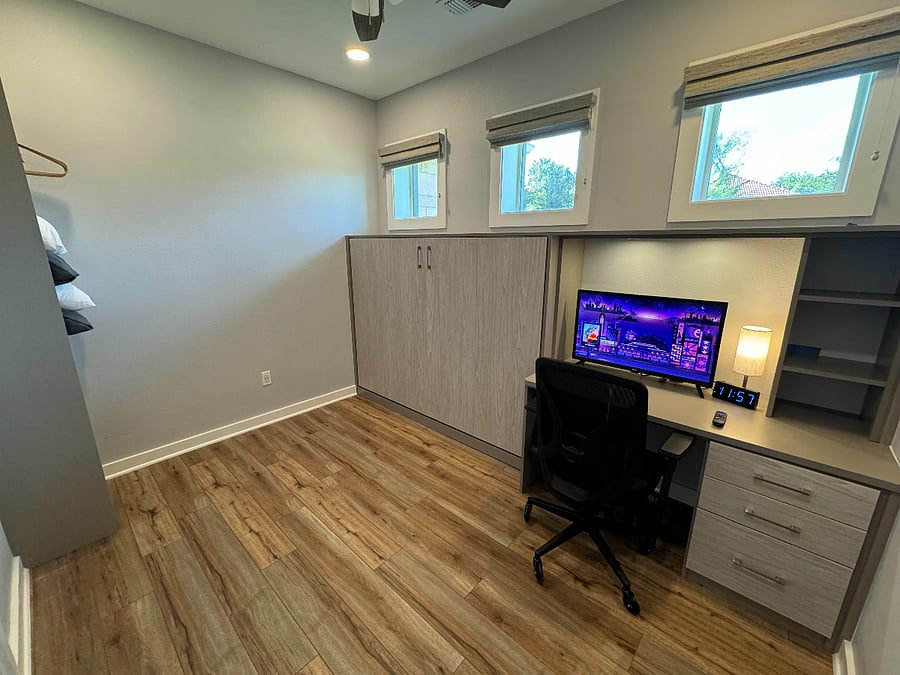 Guest Bedroom/Study