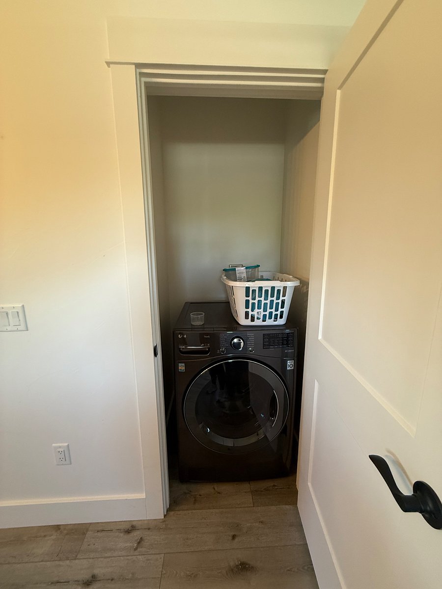 Furnished Finder property 846423_1 photo 9