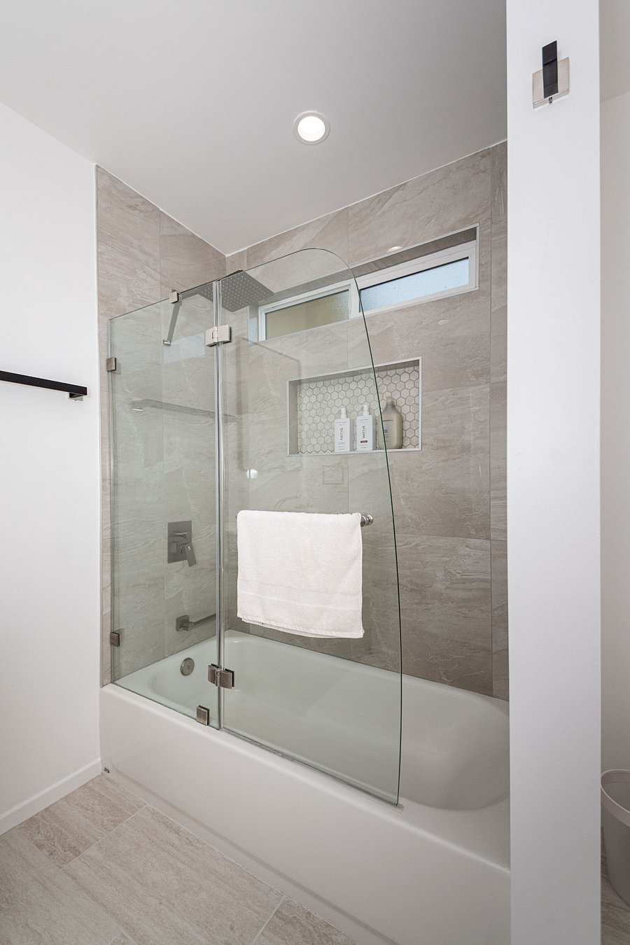 Furnished Finder property 846484_2 photo 7