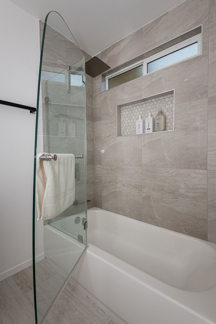 Furnished Finder property 846484_2 photo 6