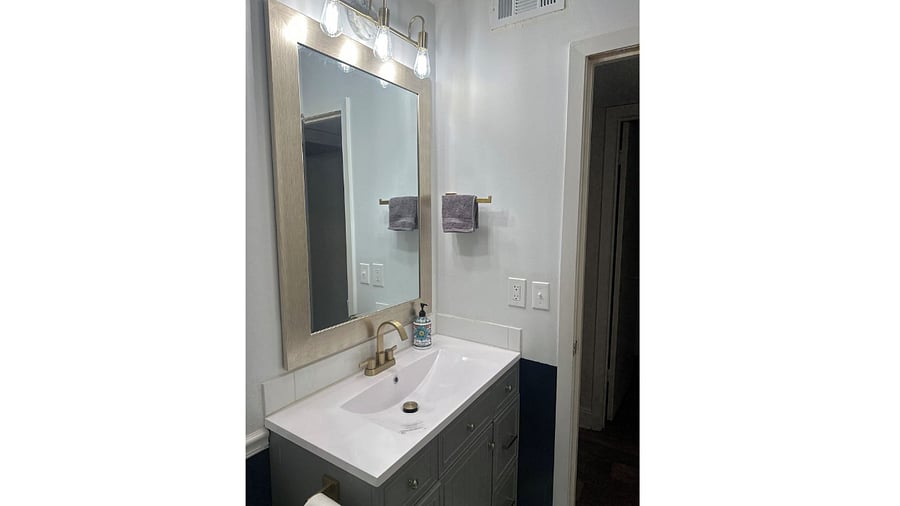Bathroom Vanity 