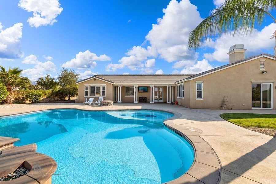 Furnished Finder property 846486_1 photo 2