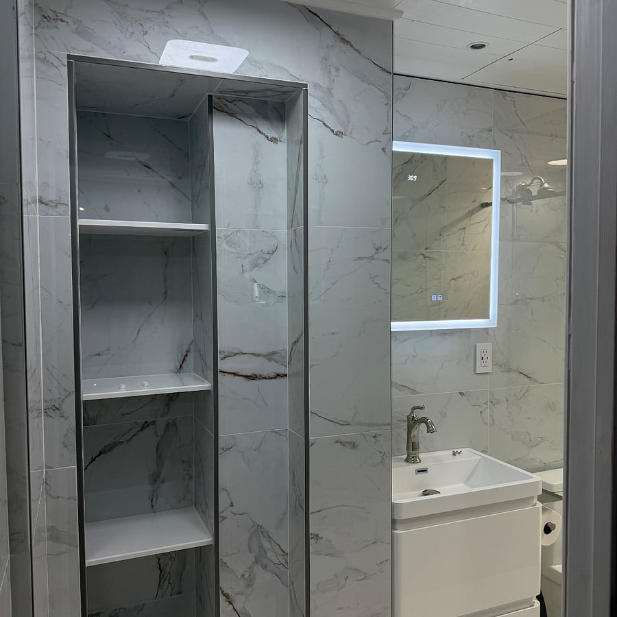 2nd Bathroom
