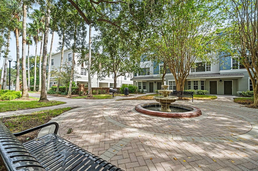 Furnished Finder property 846600_1 photo 43