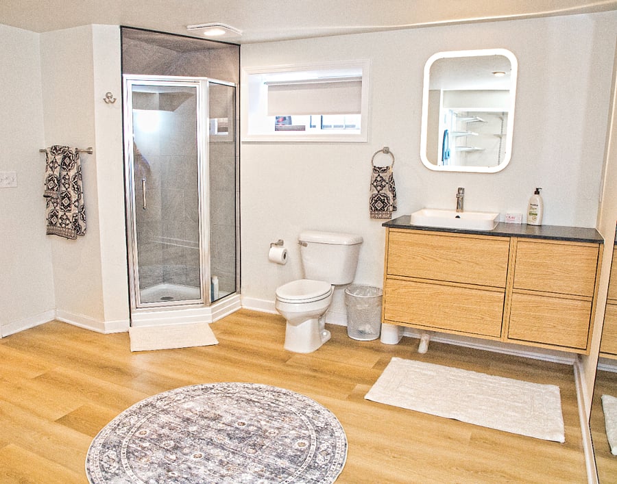 Lower Level Full Bathroom