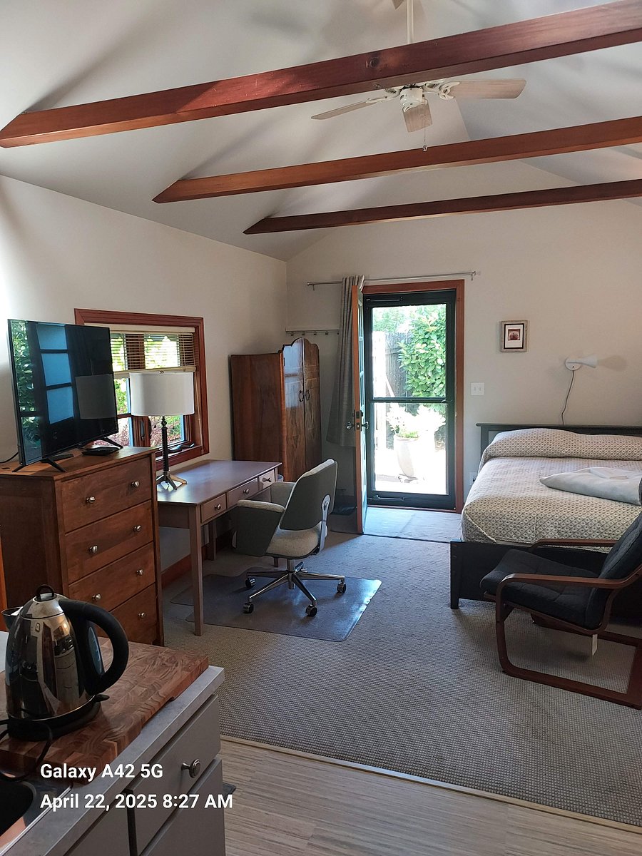 Furnished Finder property 846903_1 photo 16