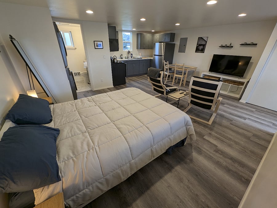 Furnished Finder property 847085_1 photo 1