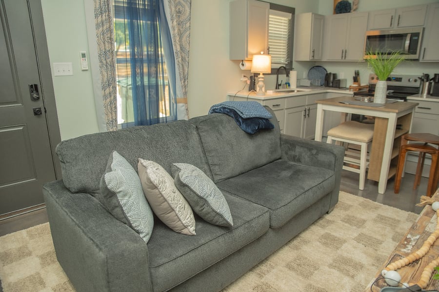 Furnished Finder property 847086_2 photo 3