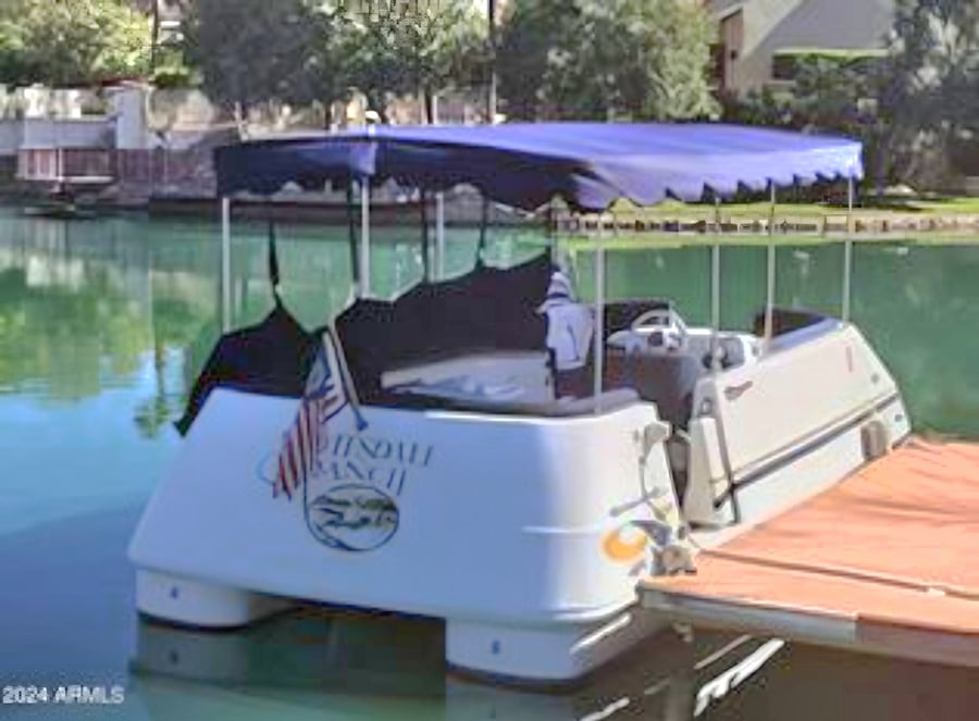 Pontoon boat rides available on the lake