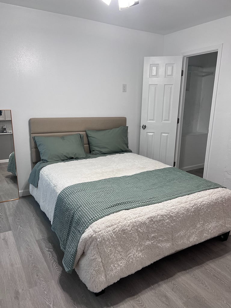 Furnished Finder property 847133_1 photo 3