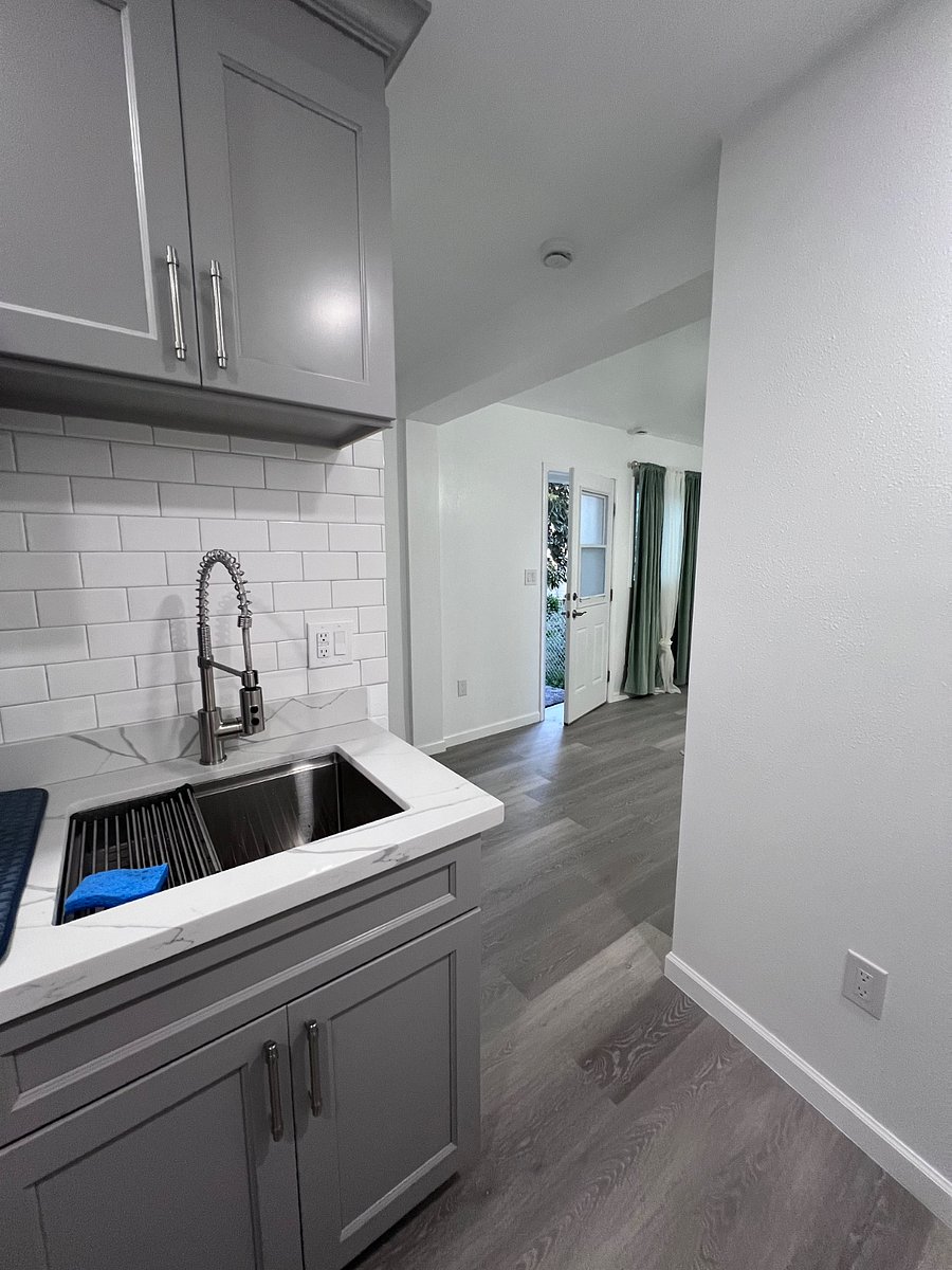 Furnished Finder property 847133_1 photo 13
