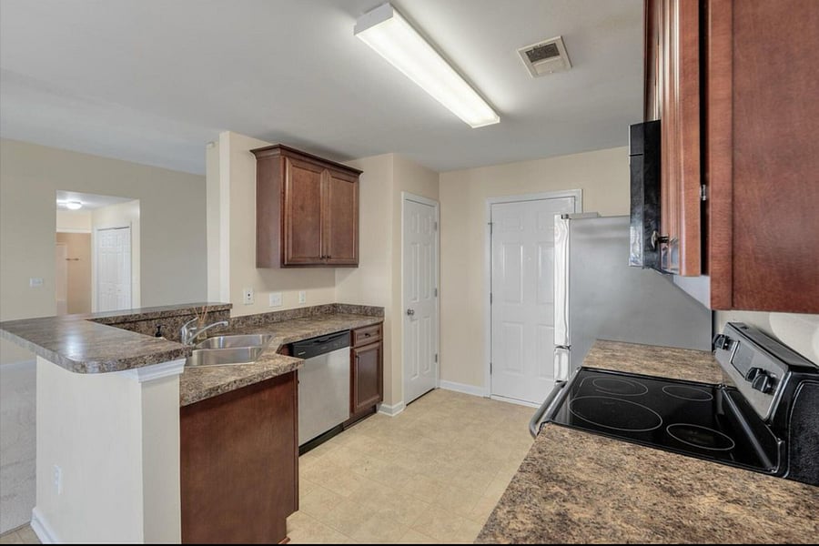 Furnished Finder property 847333_1 photo 6