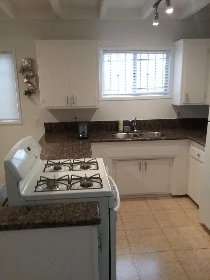 Furnished Finder property 847379_1 photo 11