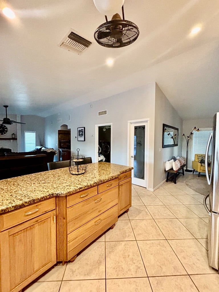 Furnished Finder property 847384_1 photo 11