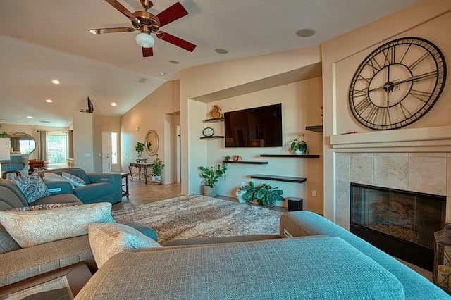 Furnished Finder property 847419_1 photo 4