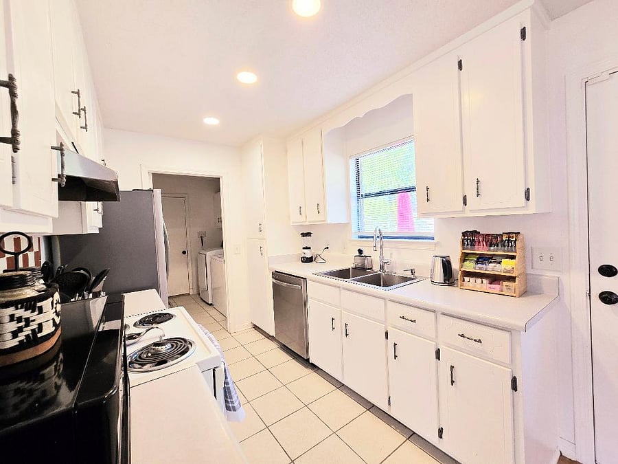 Furnished Finder property 847449_1 photo 10
