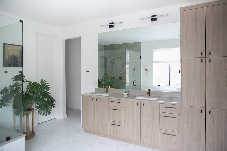 Double Vanity in Master Bathroom