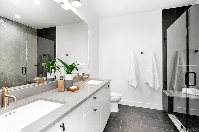Basement bathroom - shower and double vanity